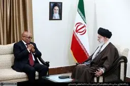 باید با موانعی که قدرت‌های استکباری در برابر همکاری کشورهای مستقل ایجاد می‌کنند مقابله کرد