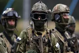 احتمال مداخله نظامی فرانسه و انگلیس در لیبی وجود دارد