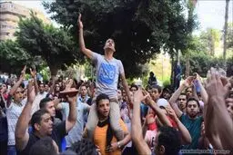 صدها معترض و روزنامه‌نگار در مصر بازداشت شدند
