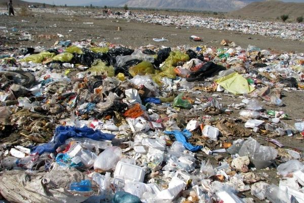 جمع‌آوری بیش از ده‌ها تن زباله رهاشده در تهران/ به رابطه معنی‌دار محیط‌زیست و اقتصاد باید توجه کرد