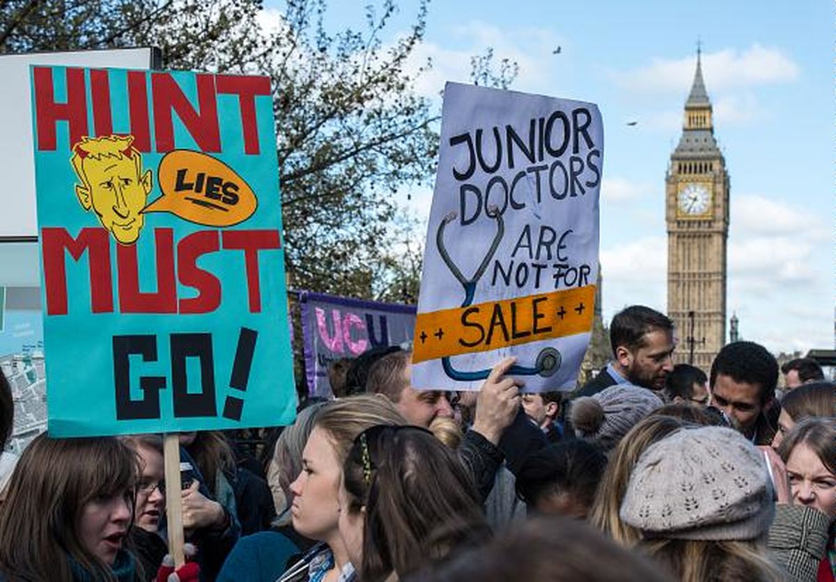 اعتصاب سراسری پزشکان انگلیسی +تصاویر