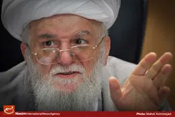 گفت و گو راه حل جهان اسلام/ مفتیان مبلغ اسلام، مجاهد هستند
