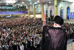 پخش مشروح دیدار کارگران با مقام معظم رهبری از تلویزیون