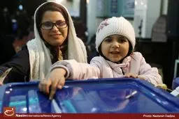 درهنگام نوشتن آرا، مشخصات نامزدهای مورد نظر به صورت کامل و خوانا قید شود