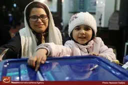 درهنگام نوشتن آرا، مشخصات نامزدهای مورد نظر به صورت کامل و خوانا قید شود