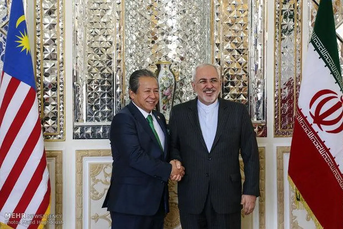 ظریف: ایران آمادگی دارد در تمامی عرصه‌ها همکاری‌های خود را با مالزی گسترش دهد