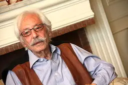 مدیران تلویزیون به طرح مسأله ایدز در آثار نمایشی توجه بیشتری نشان دهند