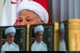 حالا که مملکت را از دست احمدی‌نژاد نجات دادم، می‌توانم راحت بمیرم