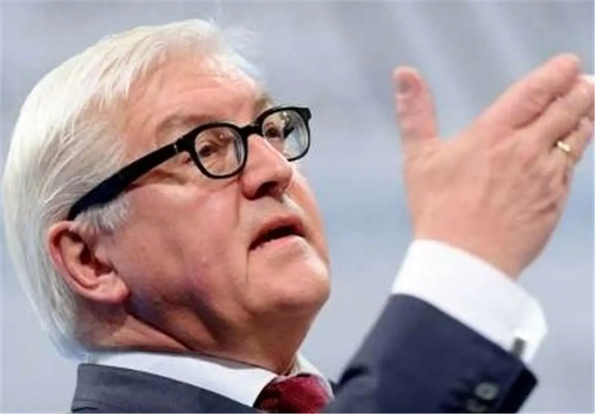 اروپا در سایه خطر بحران‌های مالی و پناهندگان قرار دارد