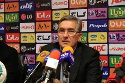 برانکو: سخت‌ترین بازی فصل را برابر گسترش فولاد در پیش داریم اما غافلگیر نمی‌شویم