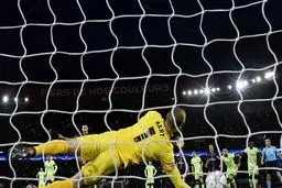 پاری‌سن‌ژرمن و لیون رقبای خود را گلباران کردند