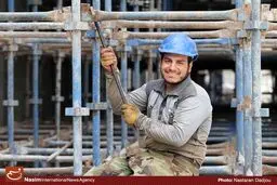 رونق اگر نیست صفا هست...