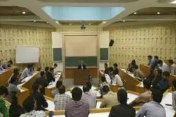 بیاینه بسیج دانشجویی دانشگاه امام صادق (ع) در پی اخبار کذب منتشر شده از جلسه بعیدی‌نژاد