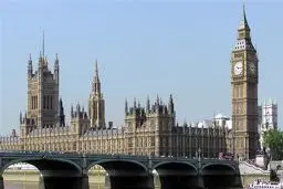 رفتار دوگانه انگلیس در قبال جنگ یمن