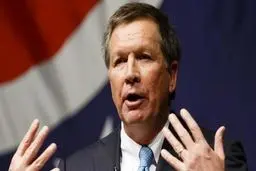 تنها رقیب دونالد ترامپ هم انصراف داد