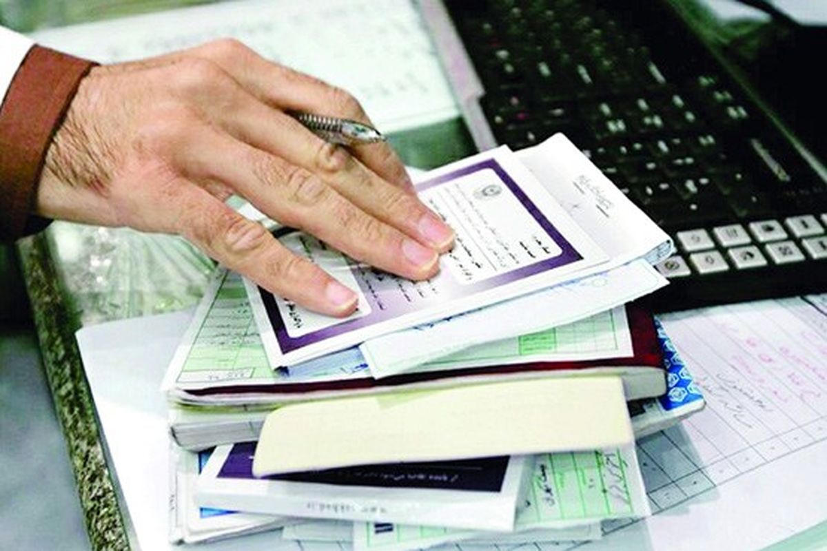صدور و تعویض دفترچه‌ بیمه در تمامی کارگزاری‌های رسمی سراسر کشور انجام می‌شود