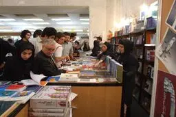 ساعت بازدید از نمایشگاه کتاب تهران تمدید شد