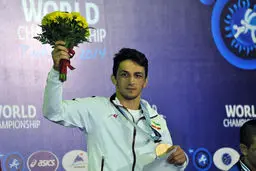 سوریان قهرمان شد