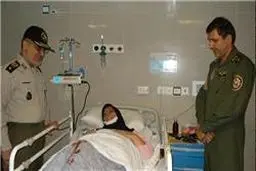 معاون ستادکل نیروهای مسلح از همسر شهید بابایی عیادت کرد