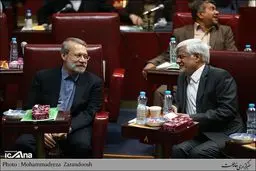 مجلس به سمت علی لاریجانی کشیده خواهد شد/ لاریجانی و عارف اخیرا در مورد ائتلاف، بایکدیگر دیدار کرده‌اند