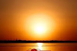 غروب بهاری منطقه اروندکنار