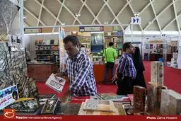 حضور نشر موزه دفاع‌مقدس در نمایشگاه کتاب