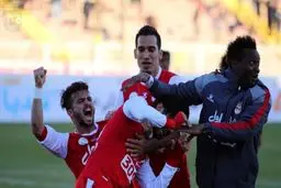 فیلم:: اشتباه رحمتی و حاج‌محمدی، تراکتورسازی را به گل تساوی رسیاند