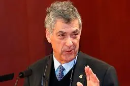 رئیس فدراسیون فوتبال اسپانیا برای ریاست یوفا ثبت نام کرد