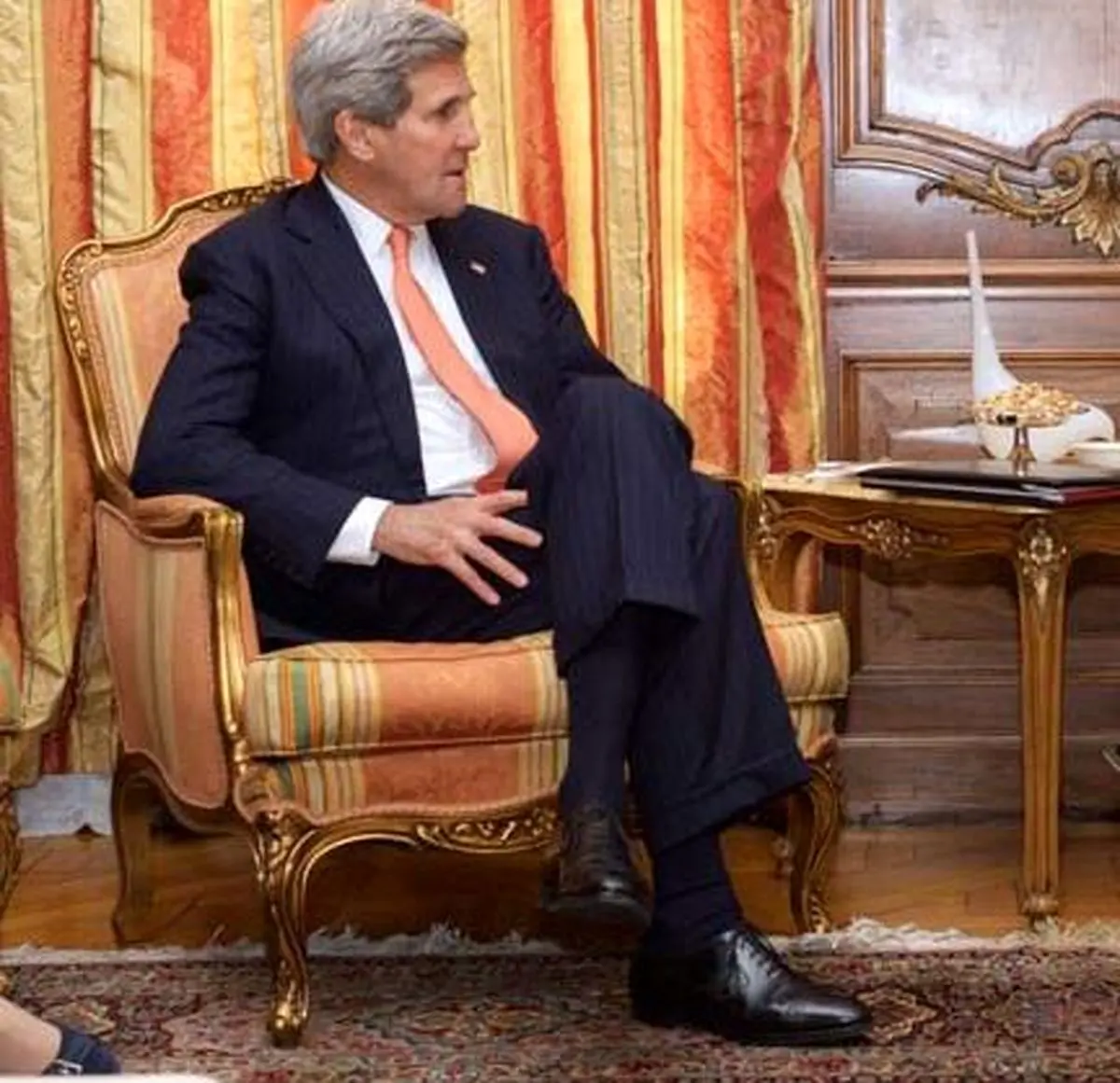 دیدار مقامات بانکی انگلیس با "جان کری" درباره تحریم‌های ایران