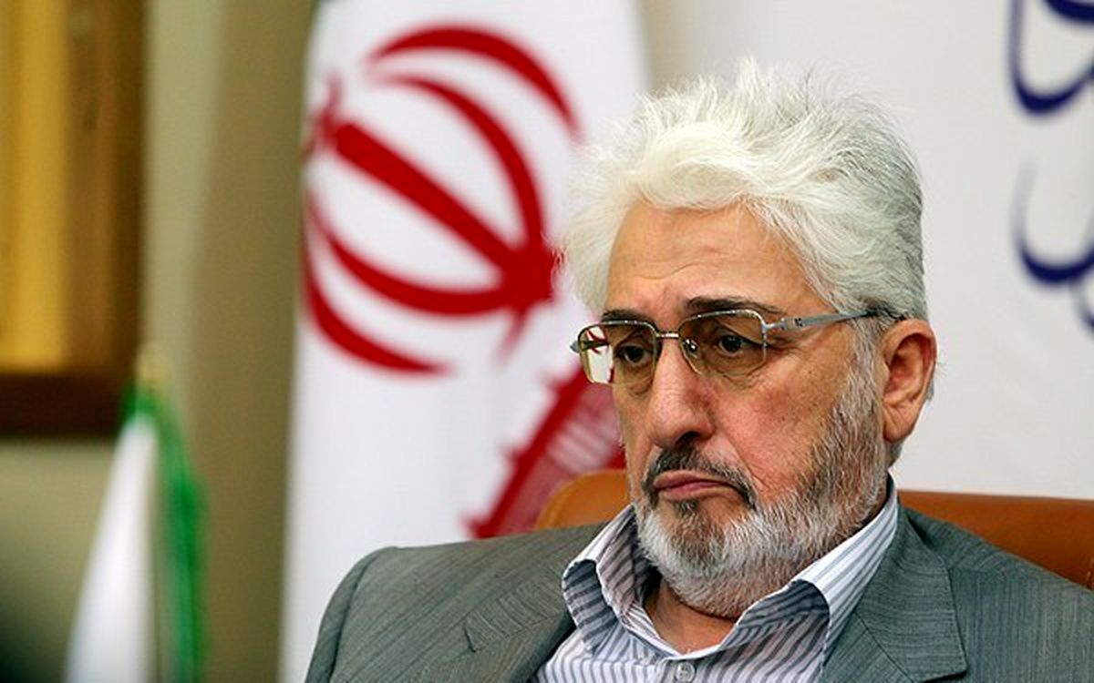 فیلم:: گلایه رئیس اتحادیه آهن فروشان از دولت روحانی: ۱۵ کارخانه تعطیل شد؛ واردات زیاد است/ جهانگیری گفت منتظر نباشید!