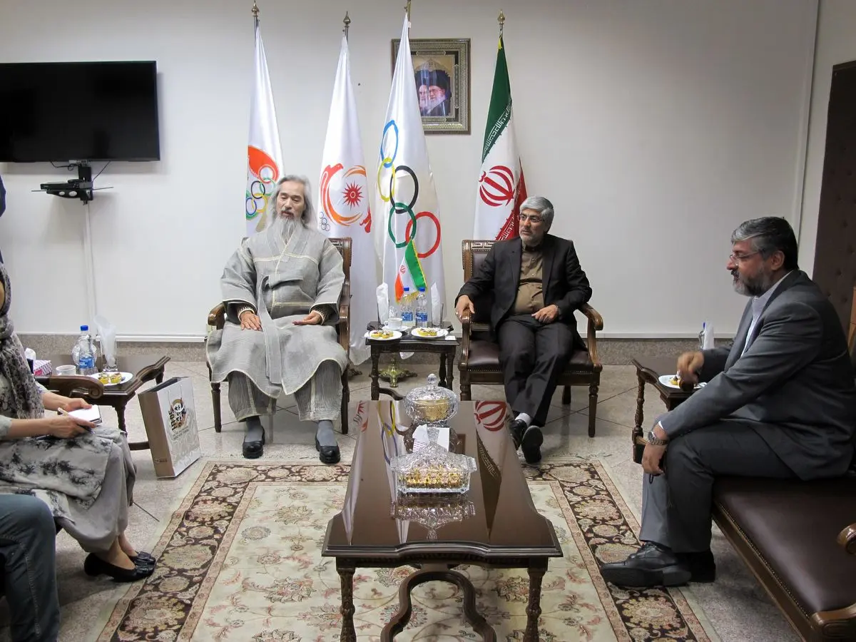 پولادگر به همراه "کانگ" به دیدار رئیس کمیته ملی المپیک رفتند