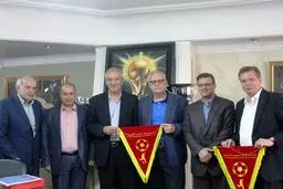 جلسه مدیران سازمان لیگ با تاج برگزار می‌شود