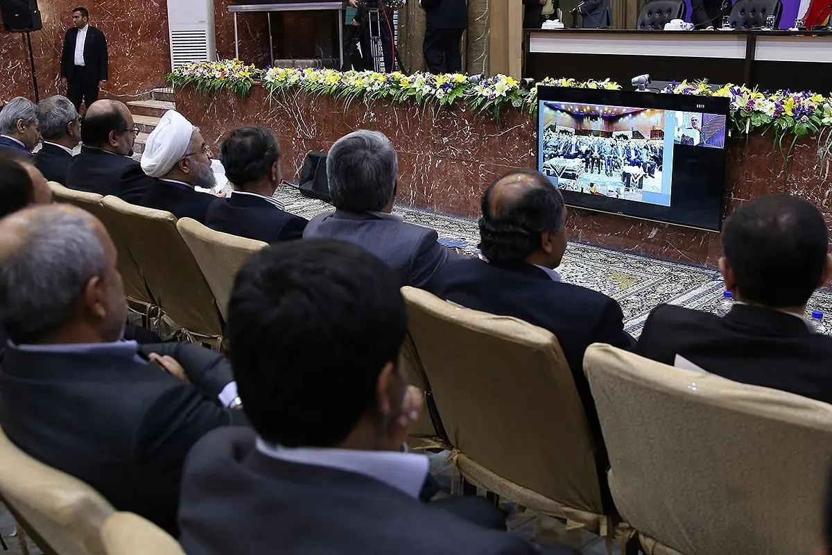 مراسم بهره‌برداری از چندین پروژه مهم اقتصادی با حضور رئیس‌جمهور برگزار شد