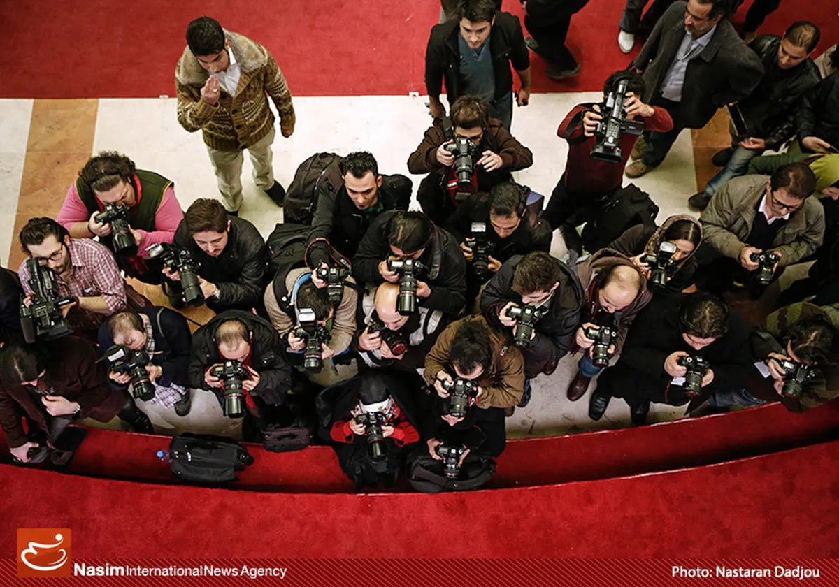 نشست "هم‌اندیشی عکاسی متعهد" در حوزه هنری