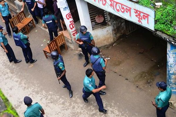 کشته شدن ۹ پیکارجو در درگیری با پلیس بنگلادش