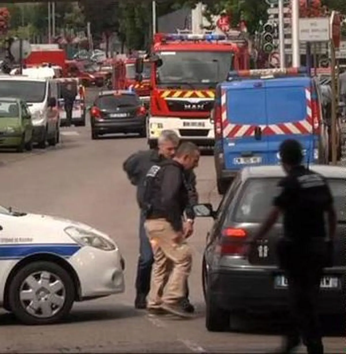 بازداشت دو نفر در فرانسه در ارتباط با حمله تروریستی نیس