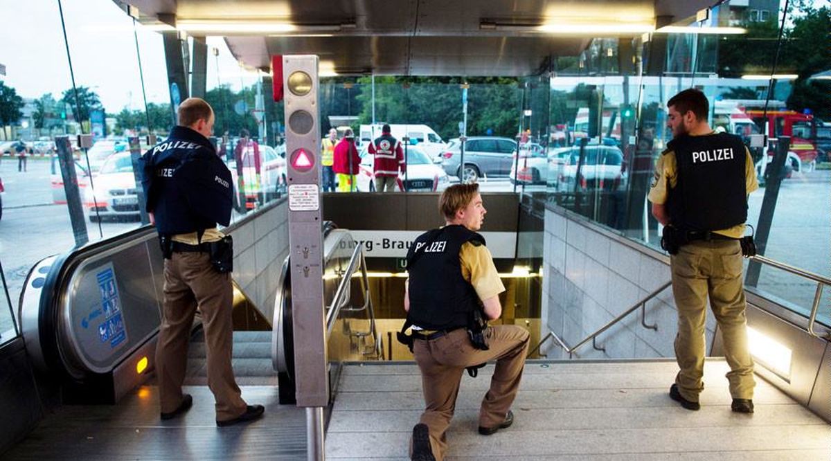 پلیس مونیخ: مهاجم آلمانی بود/ نشانه‌ای از ارتباط مهاجم با داعش یافت نشد/ حال ۱۰ نفر از مصدومان وخیم است