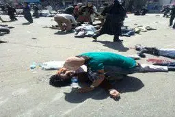 ۳۰۰ کشته و زخمی در انفجارهای کابل /داعش مسئولیت حمله را بر عهده گرفت