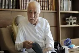 اردوغان حکم تعطیلی بیش از ۱۰۰۰ نهاد آموزشی وابسته به گولن را امضا کرد