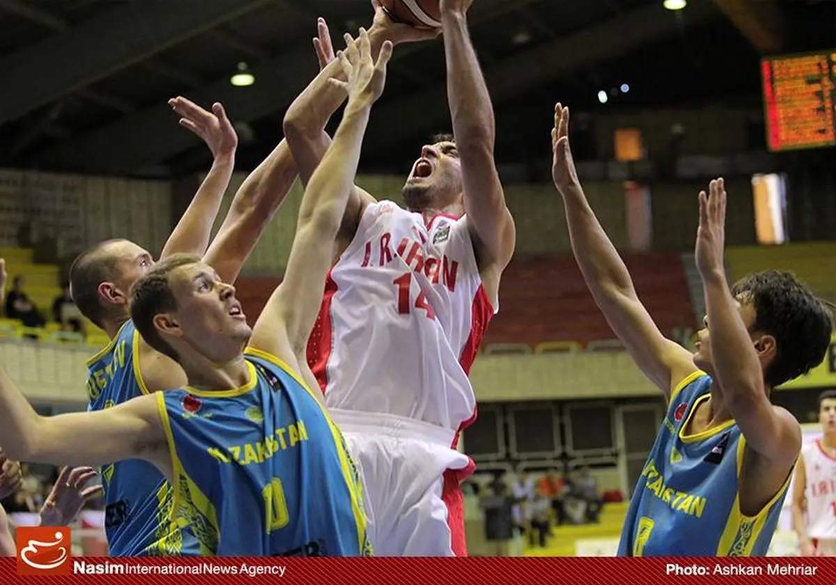 دیدار تیم‌های بسکتبال ایران و قزاقستان