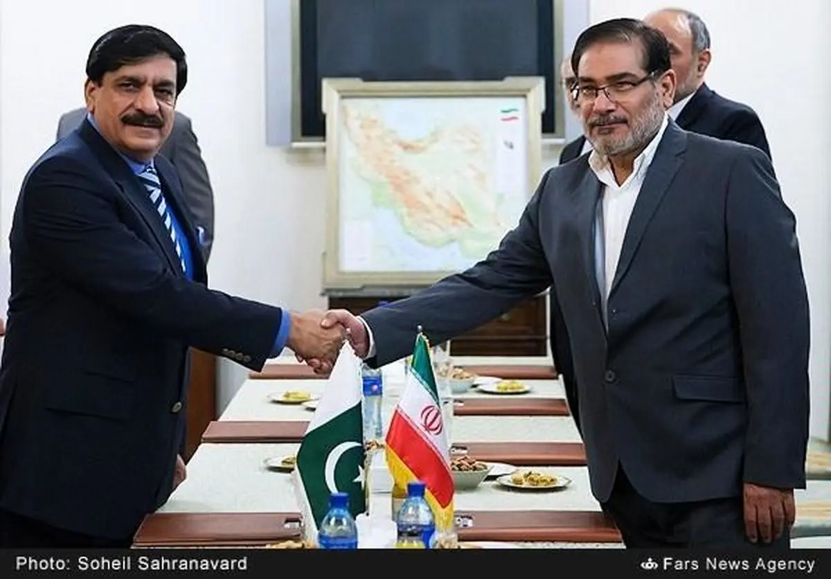 اجازه نخواهیم داد با ارسال سلاح و اجاره تروریست، روابط ایران و پاکستان را تحت تاثیر قرار دهند