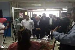 ظریف از مرکز هلال احمر ایران در غنا بازدید کرد