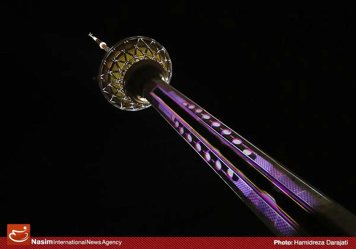 مجموعه برج میلاد روز شنبه تعطیل است