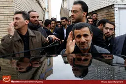 سفر احمدی‌نژاد به مشهد و دیگر نقاط کشور به هبچ وجه انتخاباتی نیست