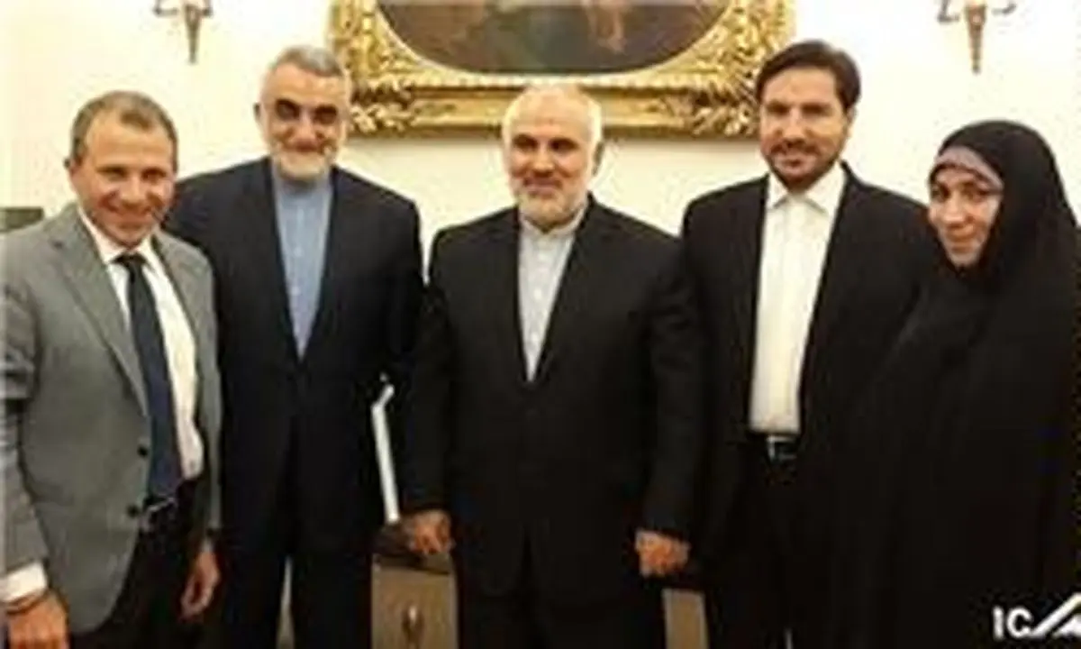 هیأت پارلمانی اعزامی کمیسیون امنیت ملی مجلس با وزیر خارجه لبنان دیدار کرد