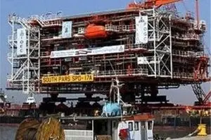 سکوی فاز ۲۱ میدان گازی پارس جنوبی نصب شد