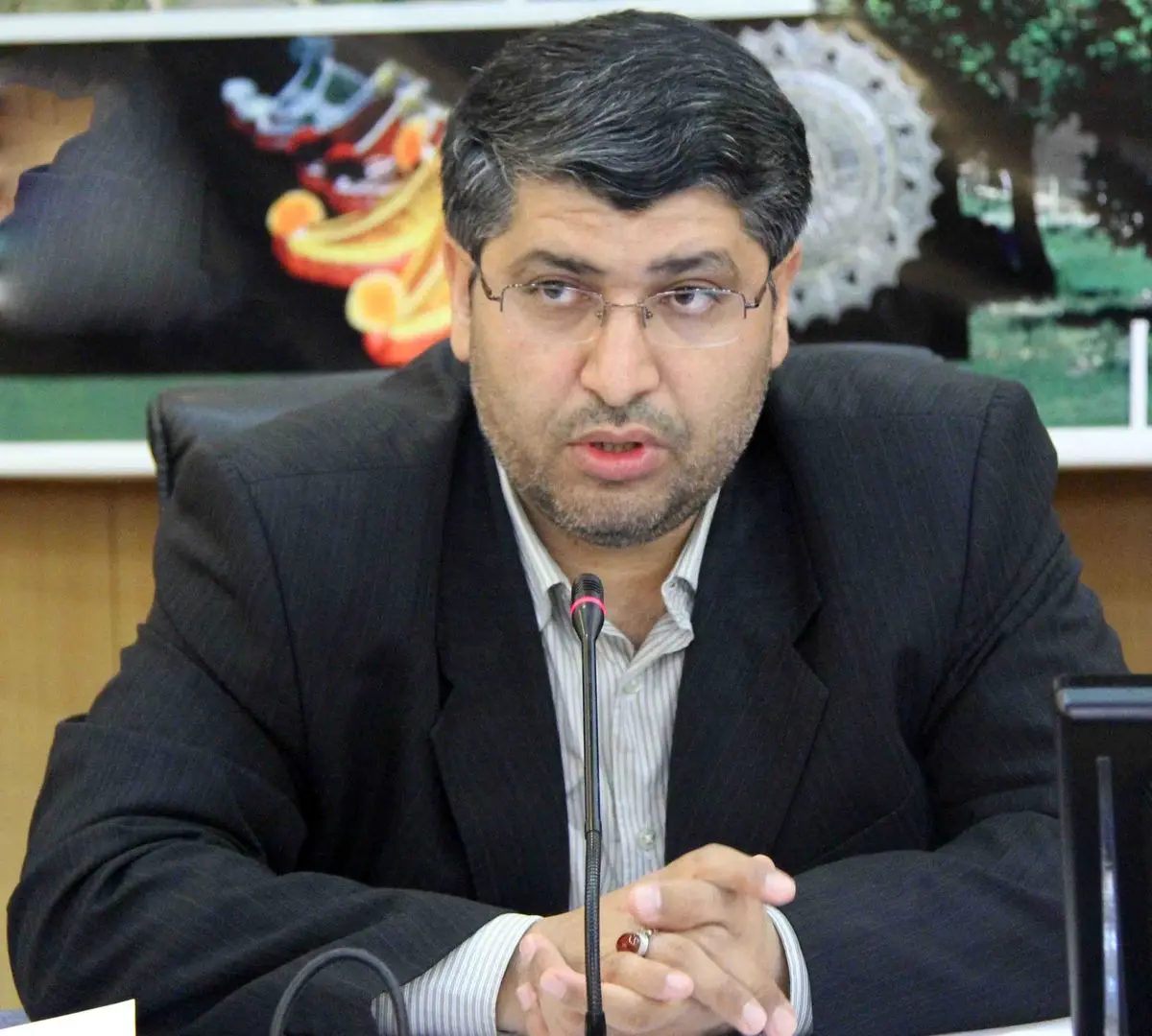 بدهی ۱۲۸ هزار میلیاردی دولت به شبکه بانکی موجب افزایش پایه پولی و تورم می‌شود