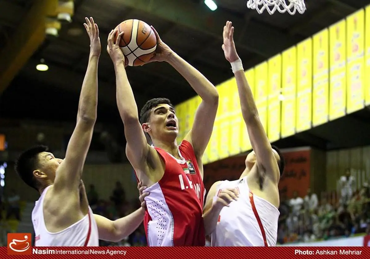 دیدار تیم‌های بسکتبال ایران و چین