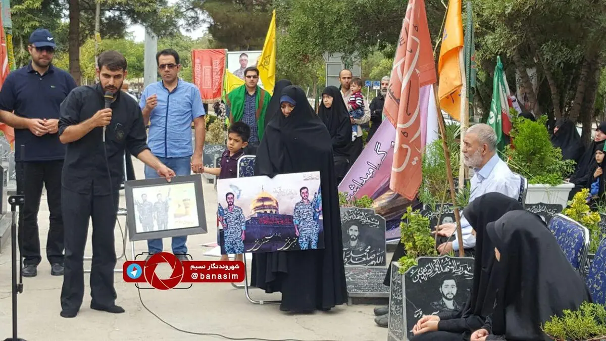 عکس خبری :: گرامیداشت شهیدان مدافع حرم مصطفی و مجتبی بختی