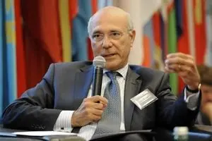 دیدار و گفتگو معاون 